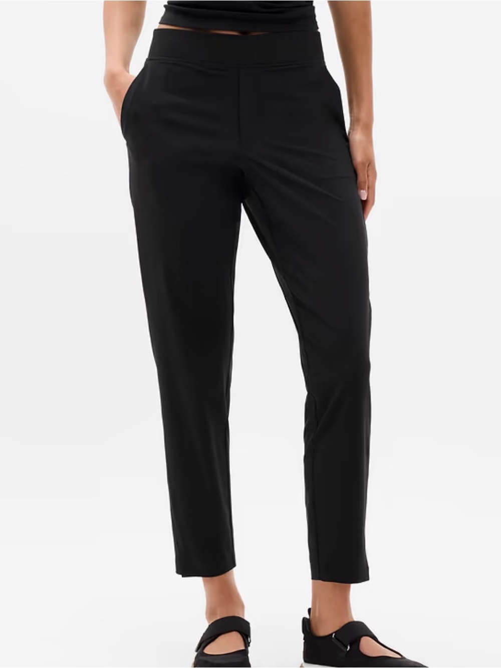 Athleta Brooklyn Black Cropped Active Pants